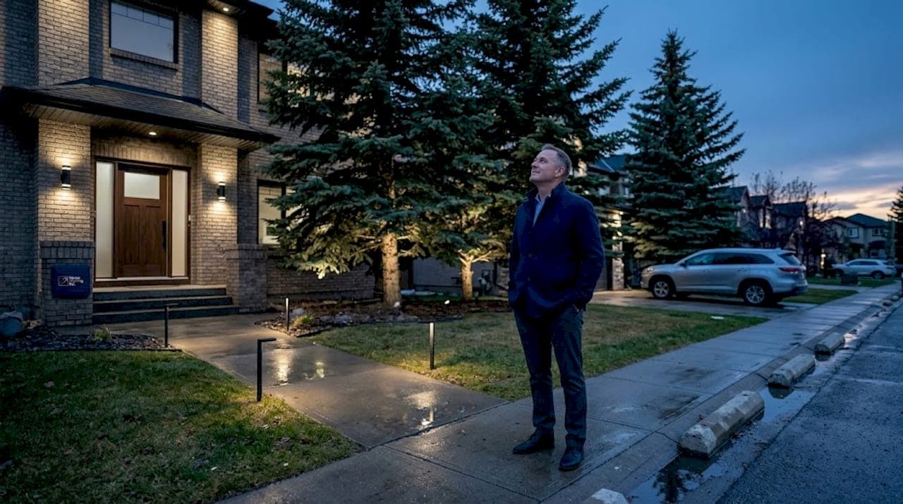 Luxury exterior lighting examples for Calgary homes